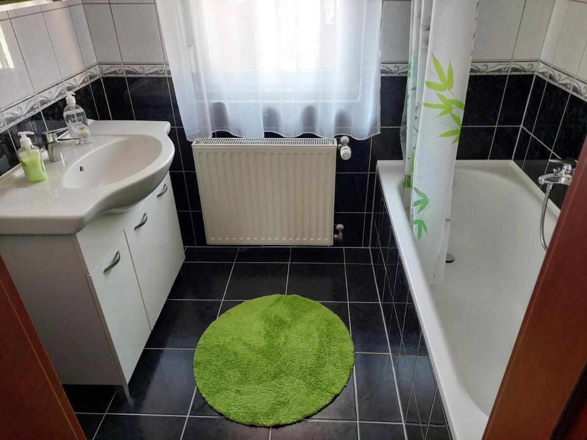 Samuci Apartman Hajdúszoboszló 외부 사진