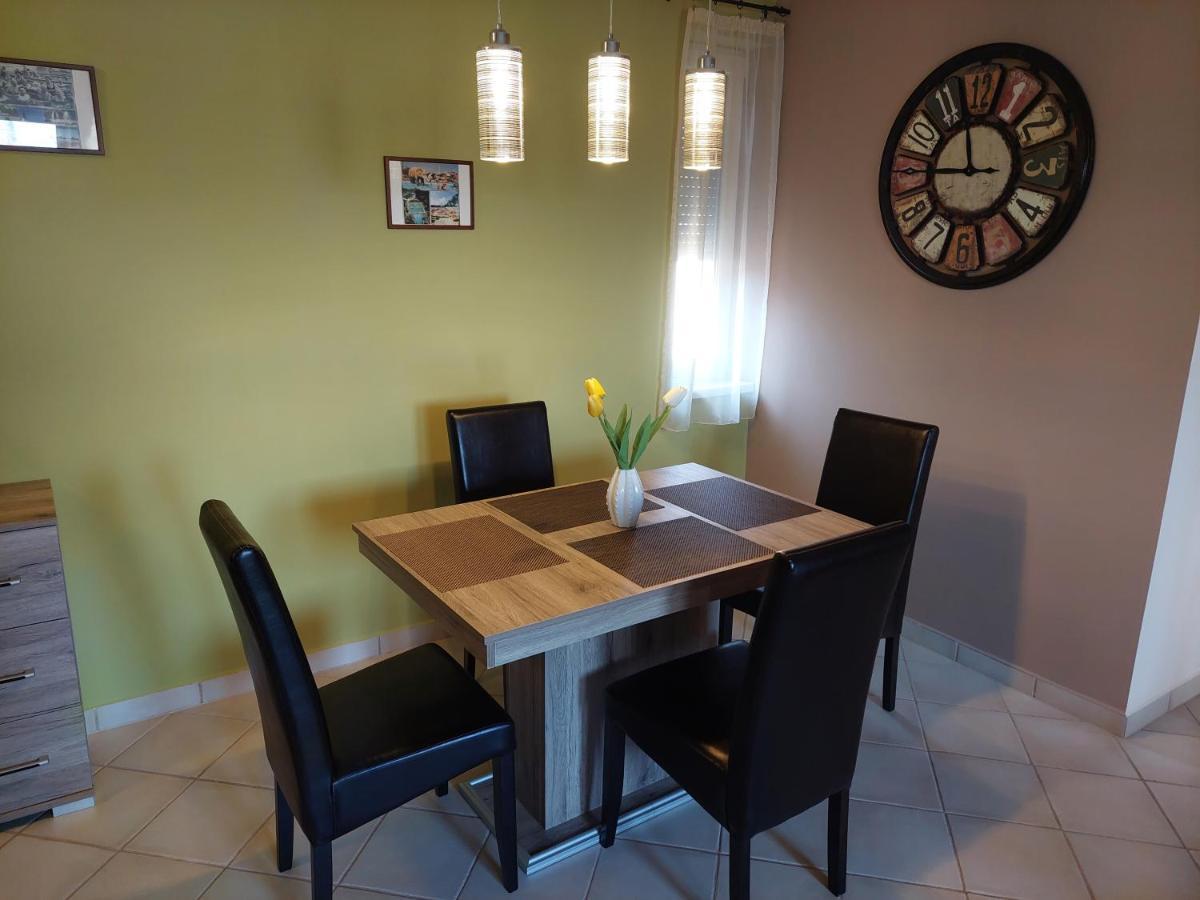 Samuci Apartman Hajdúszoboszló 외부 사진